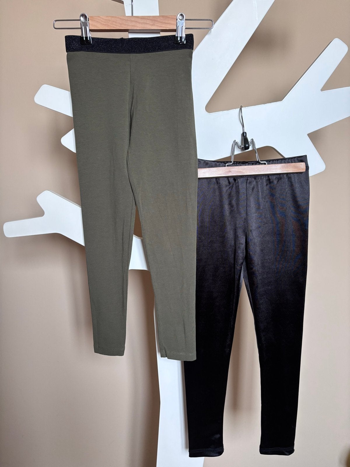 Hema leggings maat 122/128 - set van 2, Ophalen of Verzenden, Zo goed als nieuw, Meisje, Broek