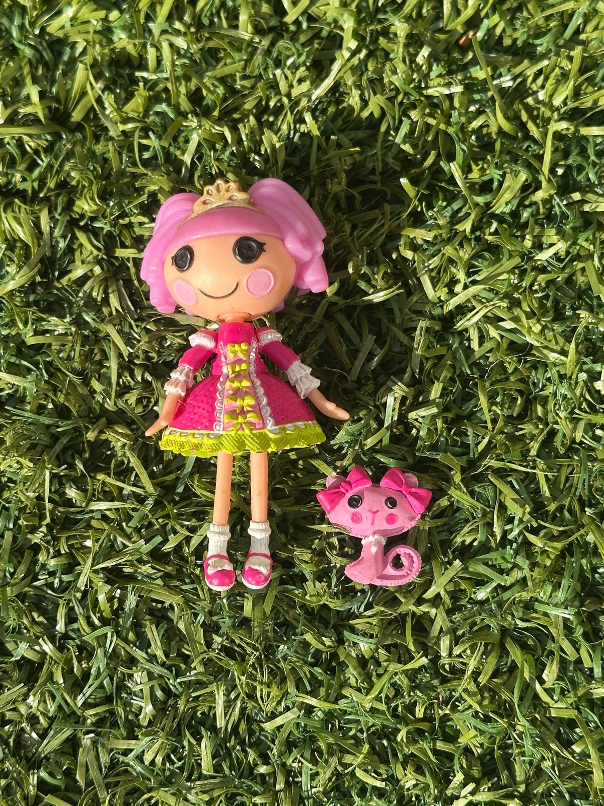 Lalaloopsy pop met roze haar en kroontje, Ophalen, Zo goed als nieuw, Overige typen