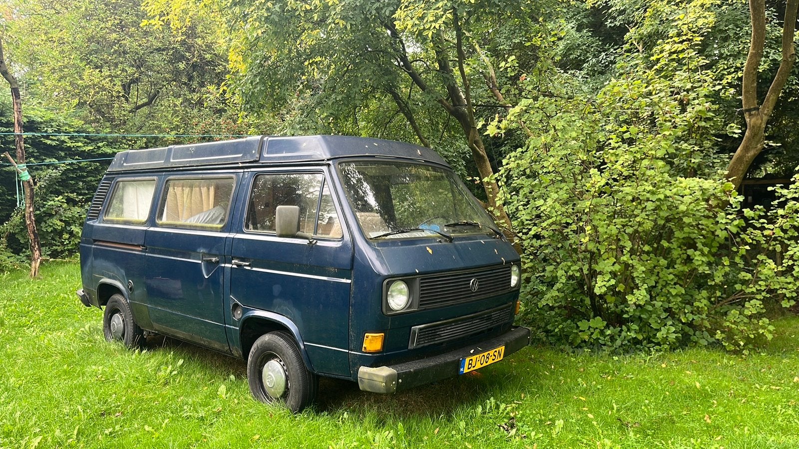 Foto 3 van Volkswagen T3 bus camper 4 pers.