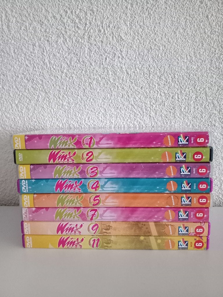 Enkele DVD'S van WINX CLUB van Seizoen 1 en 2, Europees, Gebruikt, Tekenfilm, Ophalen of Verzenden
