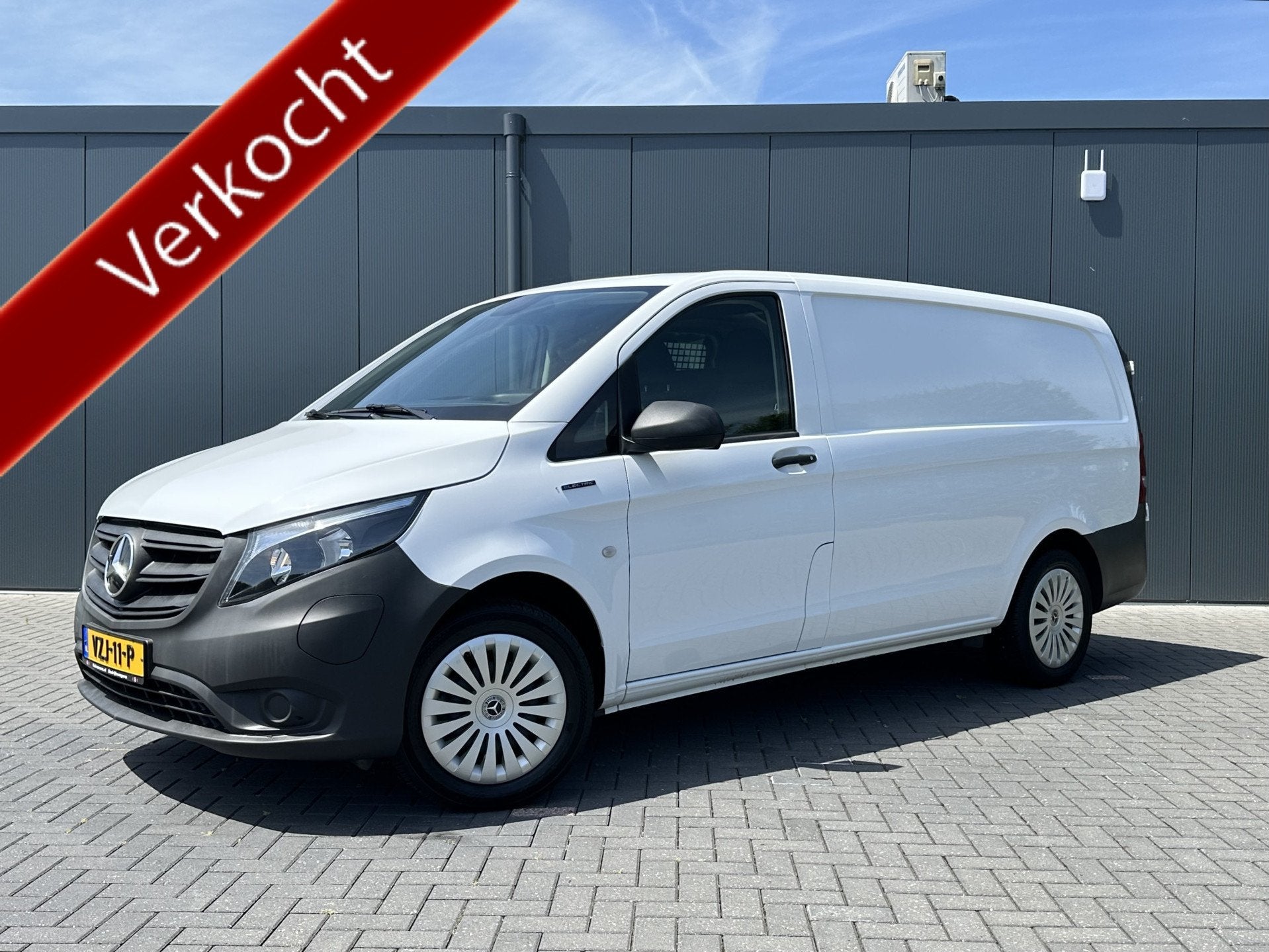 Mercedes-Benz eVito 66 kWh / VERKOCHT! / FULL ELECTRIC / SOH, Gebruikt, 116 pk, Wit, 2231 kg
