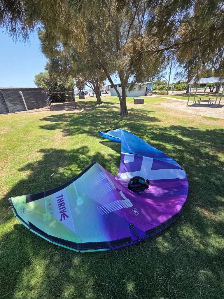 2024 Harlem Thrive 7m + Harlem Lead Bar, Ophalen, Geen board, Zo goed als nieuw, Kite
