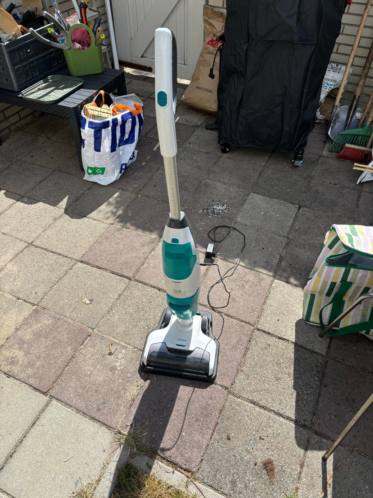 Leifheit Regulus Aqua PowerVac – draadloze vloerreiniger 2in, Witgoed en Apparatuur, Stofzuigers, Ophalen, Overige merken, Gebruikt