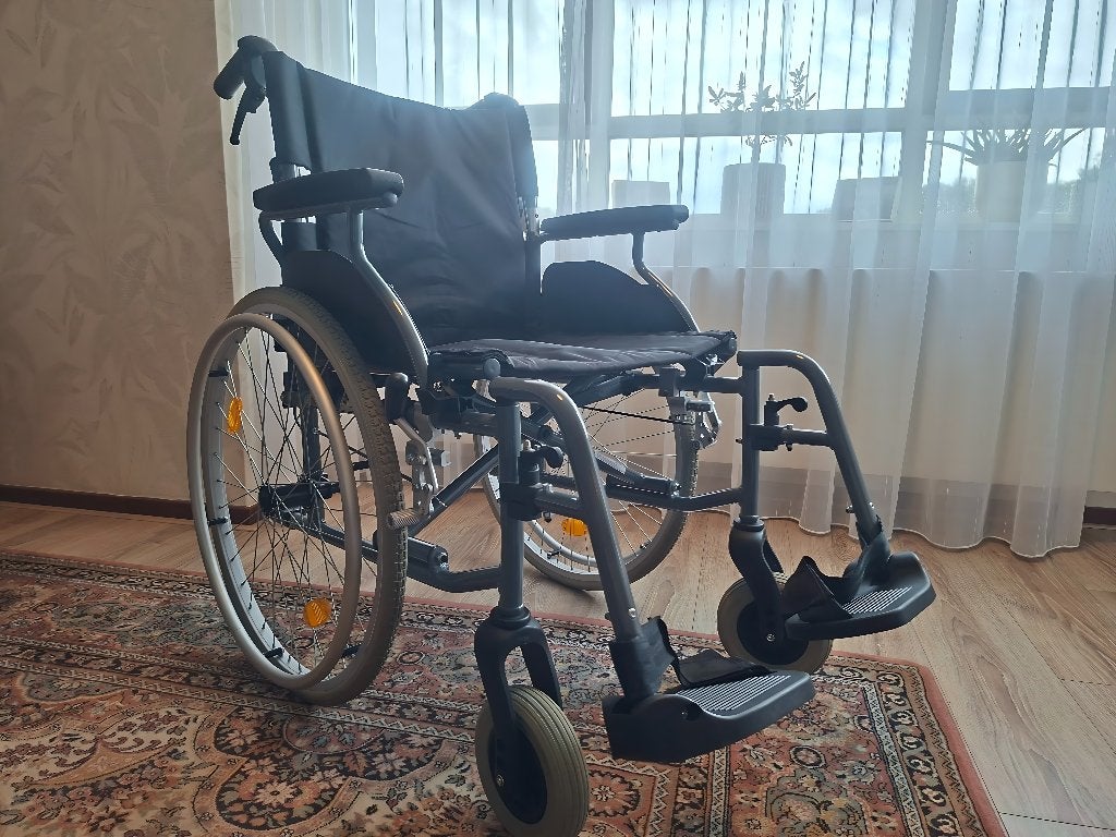 MultiMotion M5 Rolstoel – 50 cm zitbreedte, Diversen, Ophalen, Inklapbaar, Zo goed als nieuw, Duwrolstoel