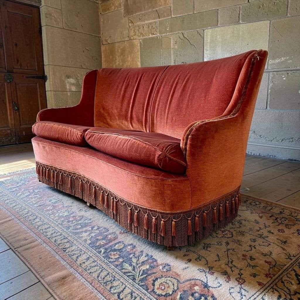Vintage poederroze velours tweezit / zetel met franjes, Ophalen