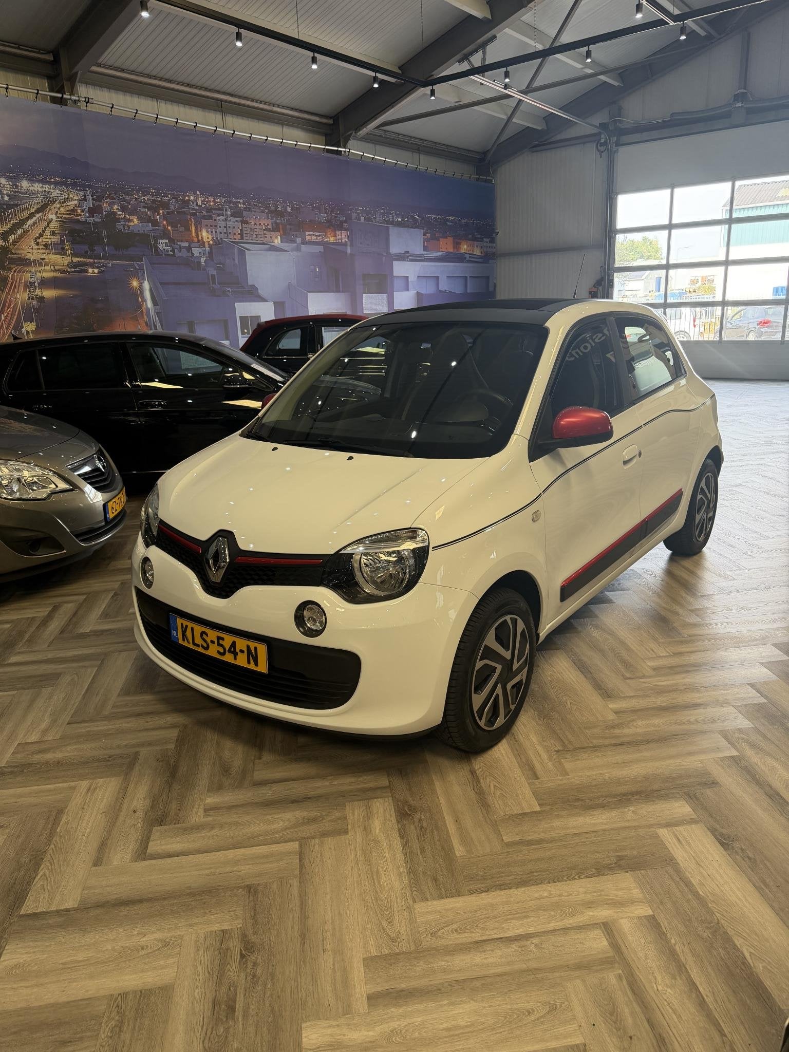 Renault Twingo 0.9 TCe Dynamique Schuifdak, 898 cc, Gebruikt, Euro 6, 918 kg