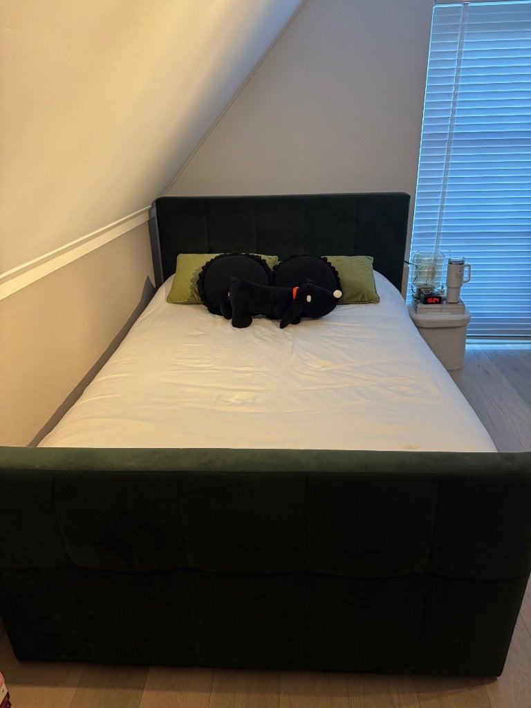 Stijlvolle groene twijfelaar 140x200 cm - inclusief matras, Ophalen, 140 cm, Zo goed als nieuw, Twijfelaar