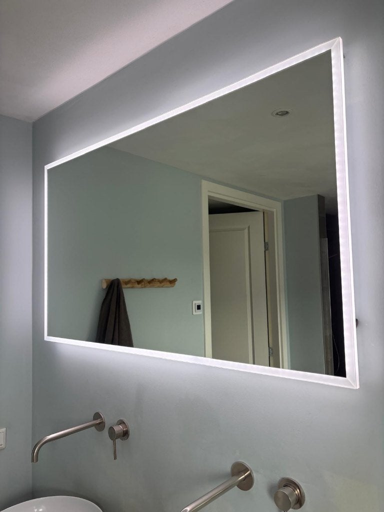 Spiegel badkamer, verwarmd en verlicht, Ophalen, Zo goed als nieuw, Glas, Overige typen