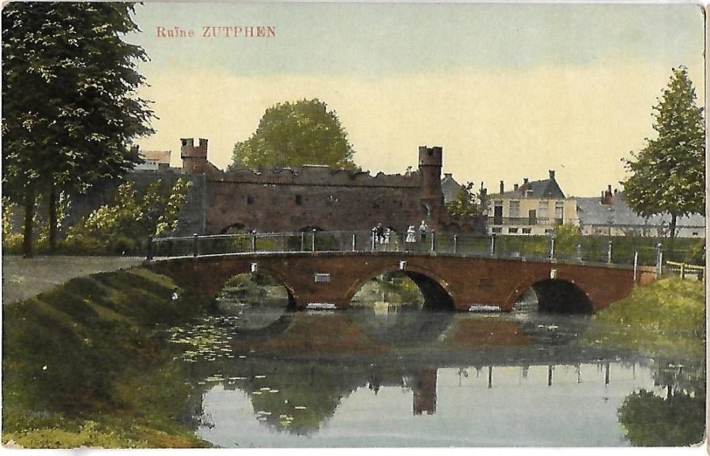 Zutphen ruïne oude ongelopen ansichtkaart ( 10001), Ophalen of Verzenden, 1920 tot 1940, Ongelopen