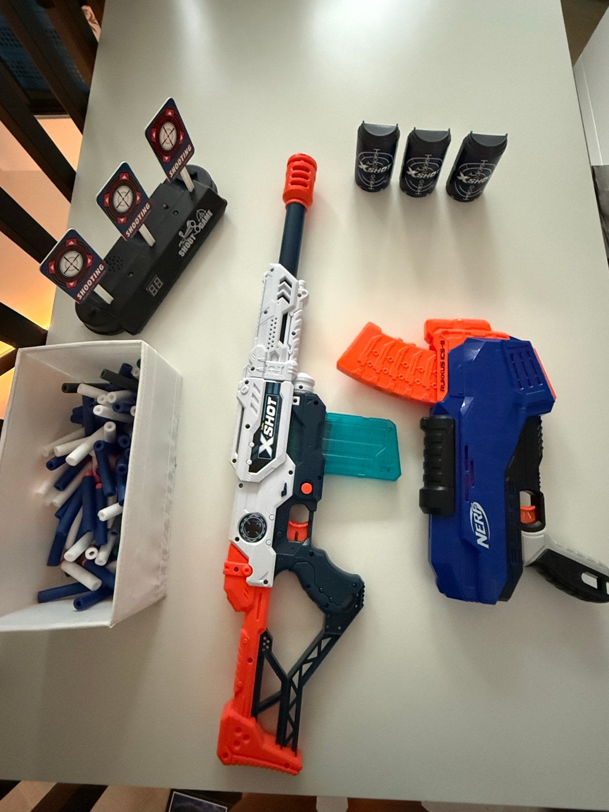 Nerf en X-Shot Blasters met schietdoelen en pijltjes, Ophalen, Gebruikt, Jongen of Meisje