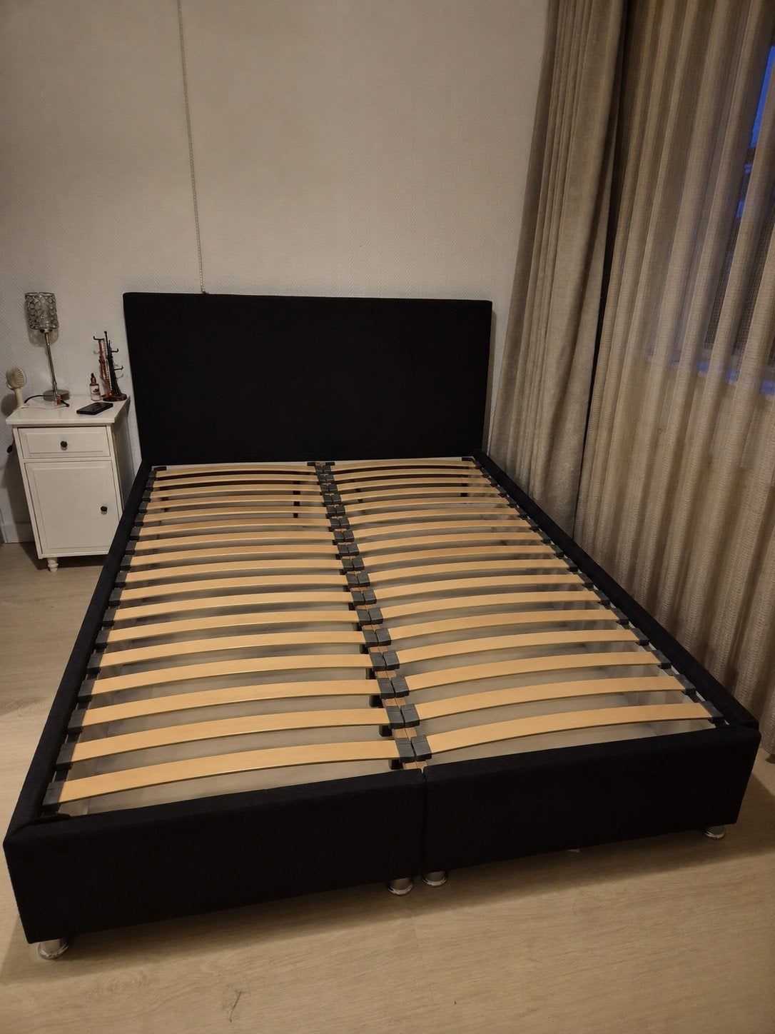 Zwart tweepersoonsbed met opbergruimte en lattenbodem, Kinderen en Baby's, Kinderkamer | Bedden, Gebruikt, Ophalen of Verzenden
