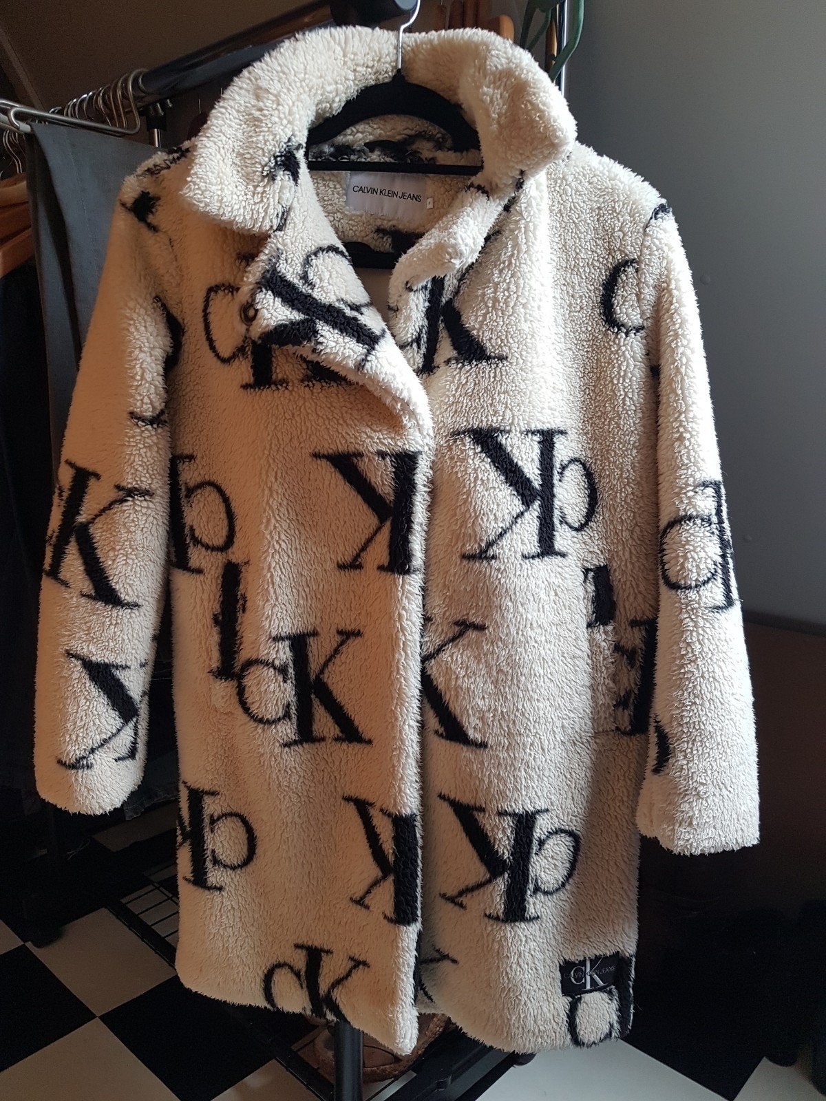 Winterjas meisje Calvin Klein 12 jaar, Kleding | Dames, Jassen | Winter, Ophalen of Verzenden, Nieuw, Maat 34 (XS) of kleiner