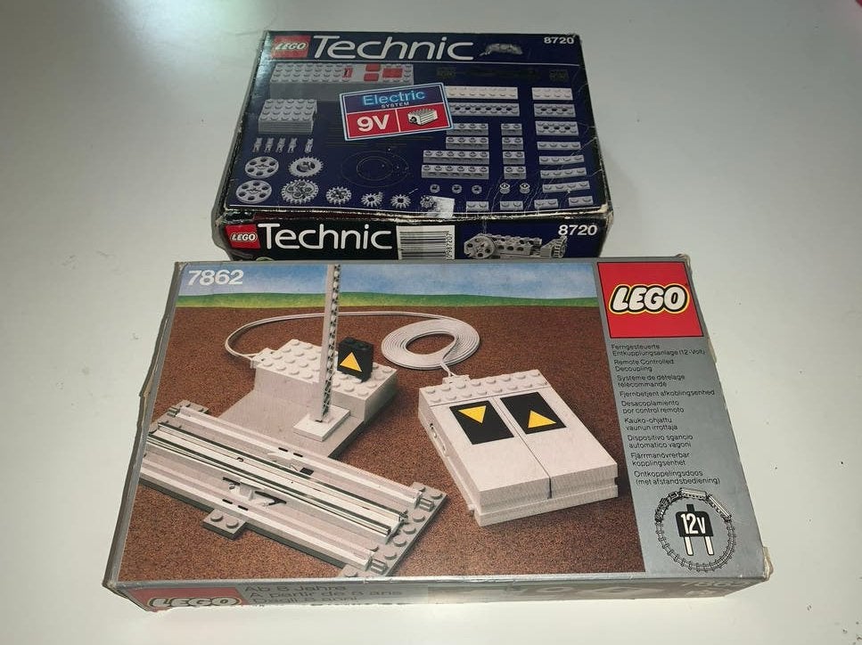Lego Technic 7862 en 8720 - Vintage sets met doos, Gebruikt, Lego, Ophalen of Verzenden, Technic