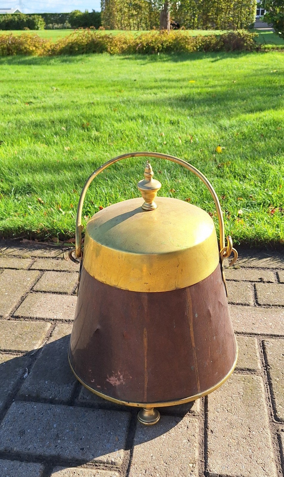 Ronde koperen kolenkit compleet met deksel, Ophalen, Koper