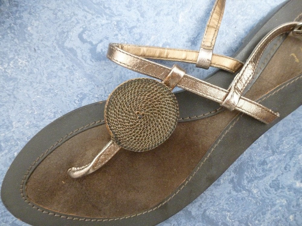 Goudkleurige sandaaltjes, maat 37, Kleding | Dames, Overige kleuren, Zo goed als nieuw, Sandalen of Muiltjes, Ophalen of Verzenden