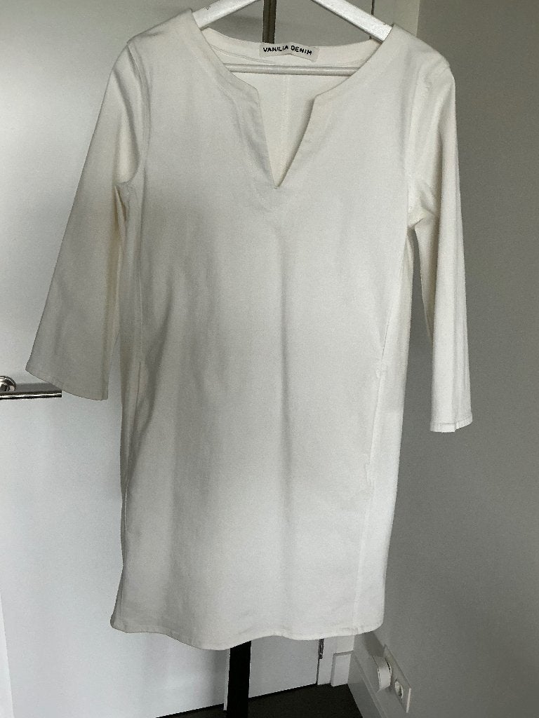Vanilia Denim, Jurk,  maat 40, Kleding | Dames, Jurken, Zo goed als nieuw, Maat 38/40 (M), Wit, Knielengte, Ophalen of Verzenden