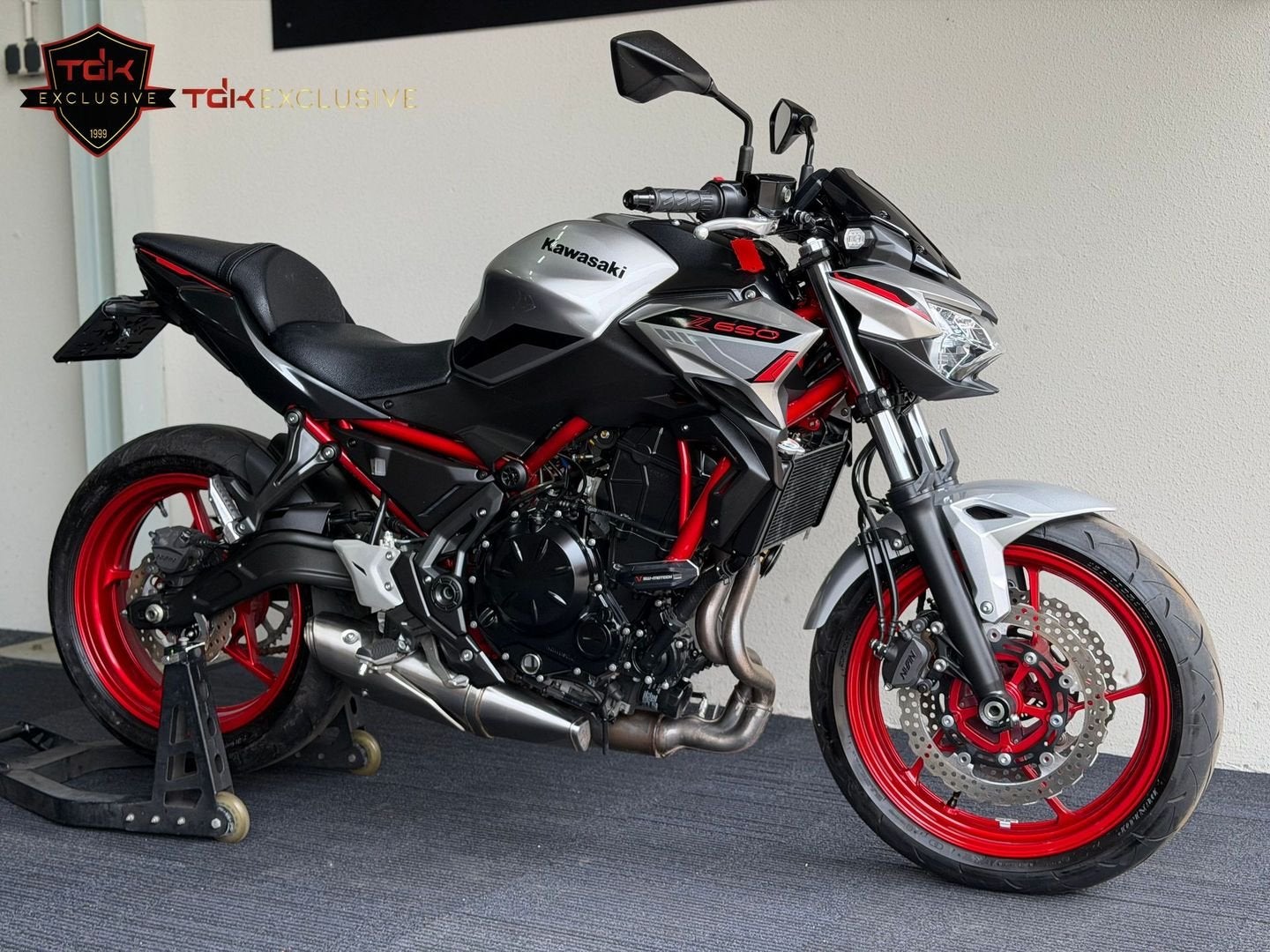 KAWASAKI Z650 ABS 35KW A2 (Z 650 750 800 900 300 400), Motoren, Motoren | Kawasaki, Bedrijf, Naked bike, 12 t/m 35 kW, 2 cilinders