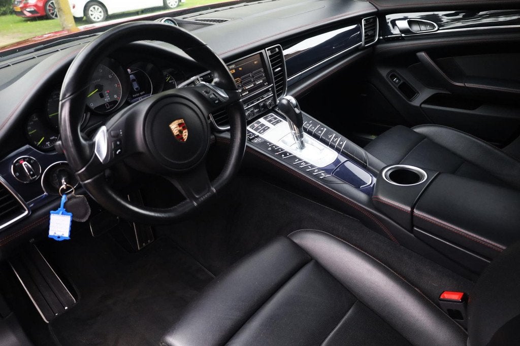 Porsche Panamera 3.0 S E-Hybrid Aut. | Uniek | GTS UITGEVOER, Auto's, Porsche, Automaat, Achterwielaandrijving, Gebruikt, 2995 cc