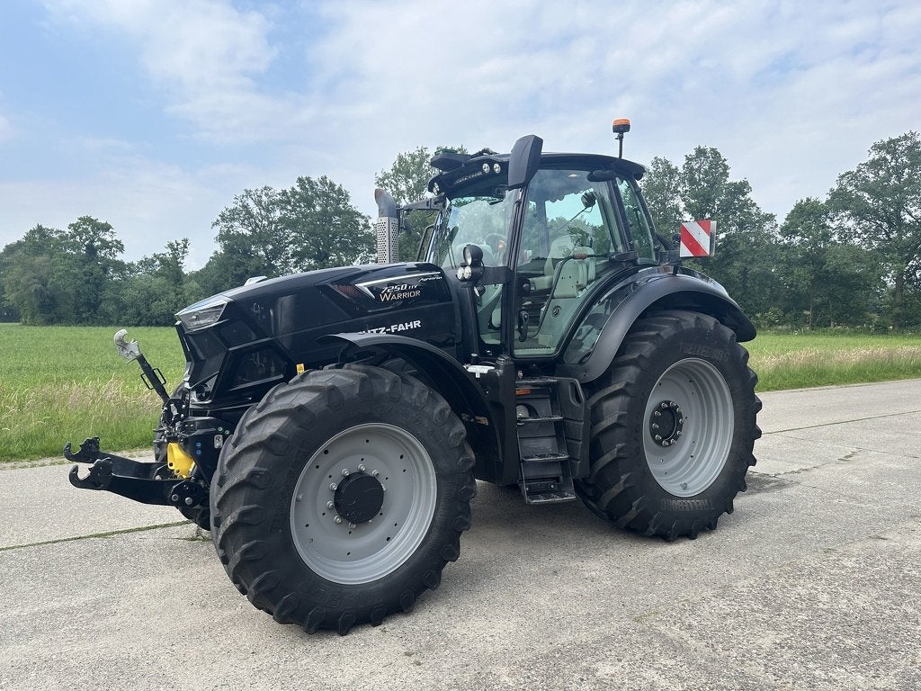 Deutz 7250 TTV. 2021, 3446h, Deutz - Fahr, 2500 tot 5000