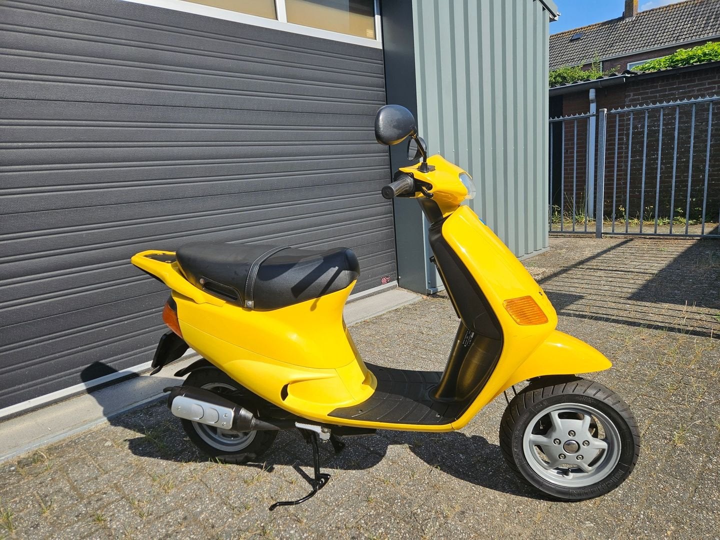PIAGGIO ZIP FASTRIDER 50CC  2T BROM BJ 1996 GEEL 8817 KM NL, Onbekend, Ophalen of Verzenden, Zo goed als nieuw, Onbekend
