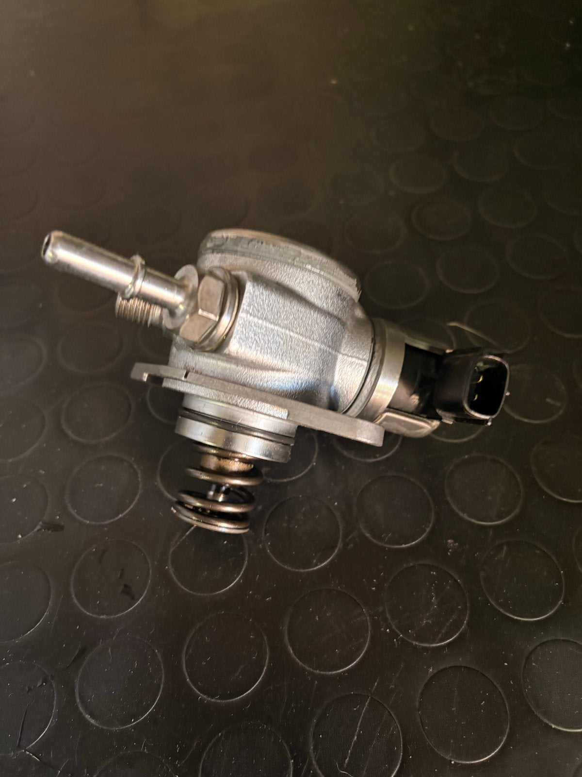 Brandstofpomp 166304016R Renault Nissan, Auto-onderdelen, Ophalen, Gebruikt