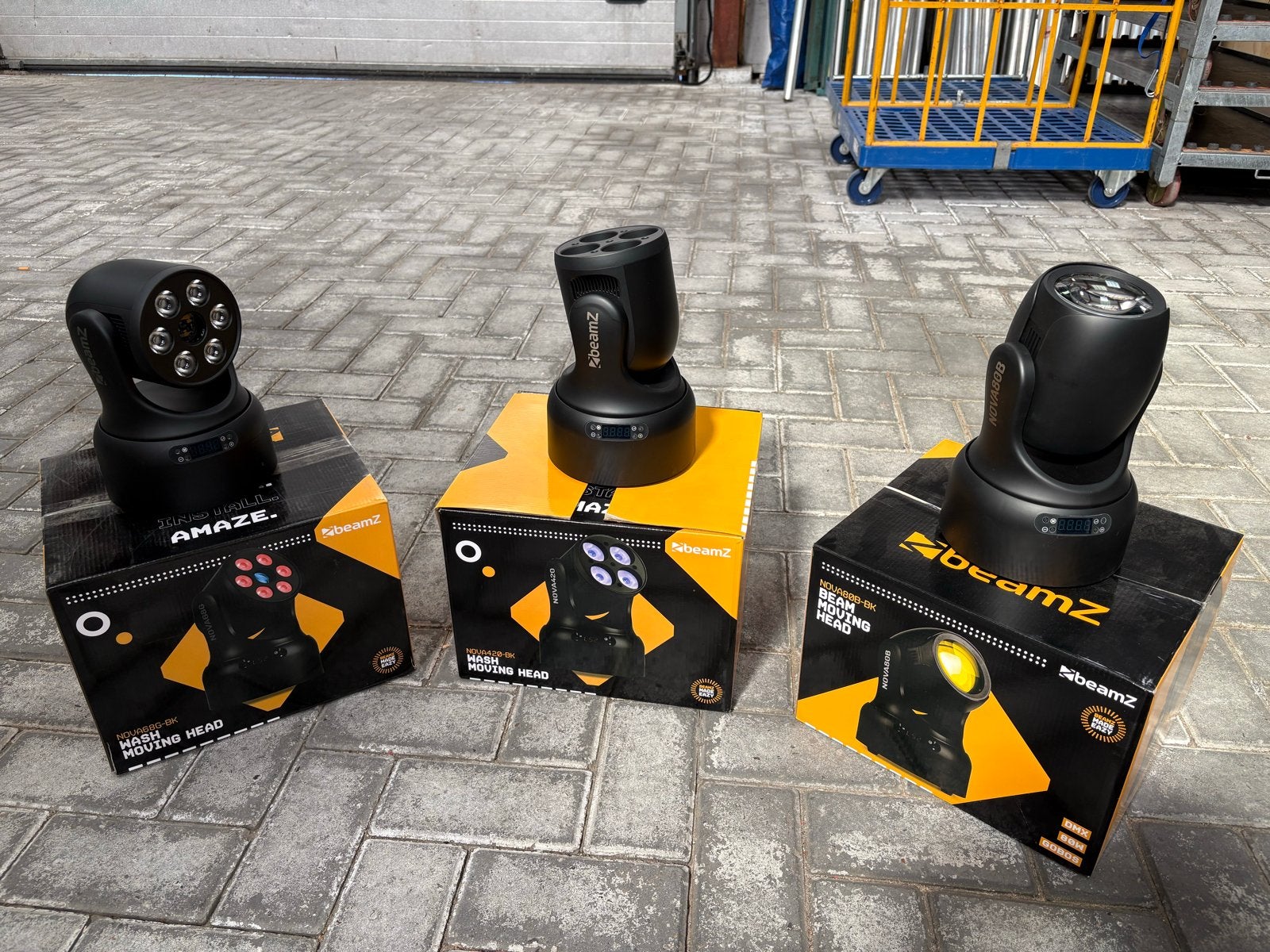 BeamZ Moving Heads: Nova80B, Nova420, Nova686-BK, Muziek en Instrumenten, Ophalen, Zo goed als nieuw