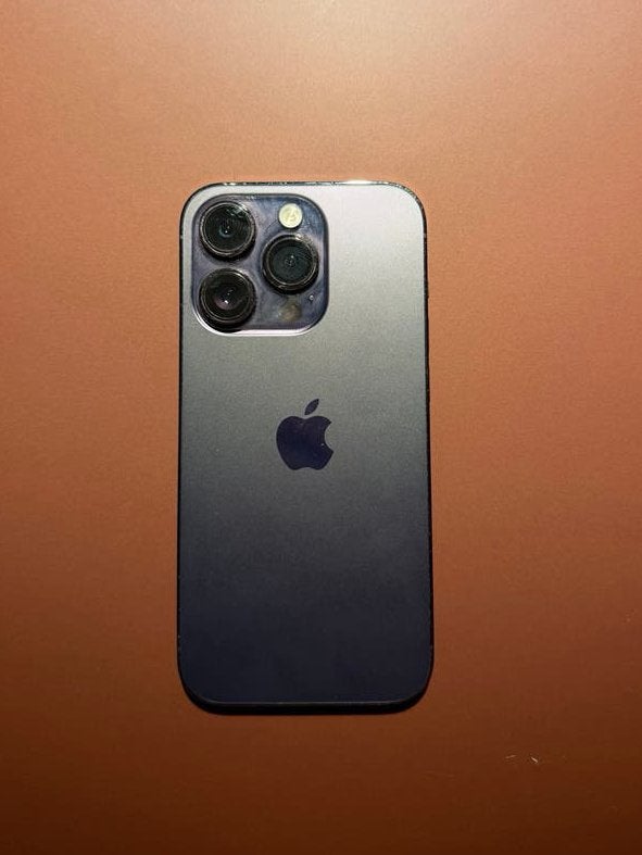 Foto 2 van iPhone 14 Pro Max 128GB - Dieppaars - schadevrij