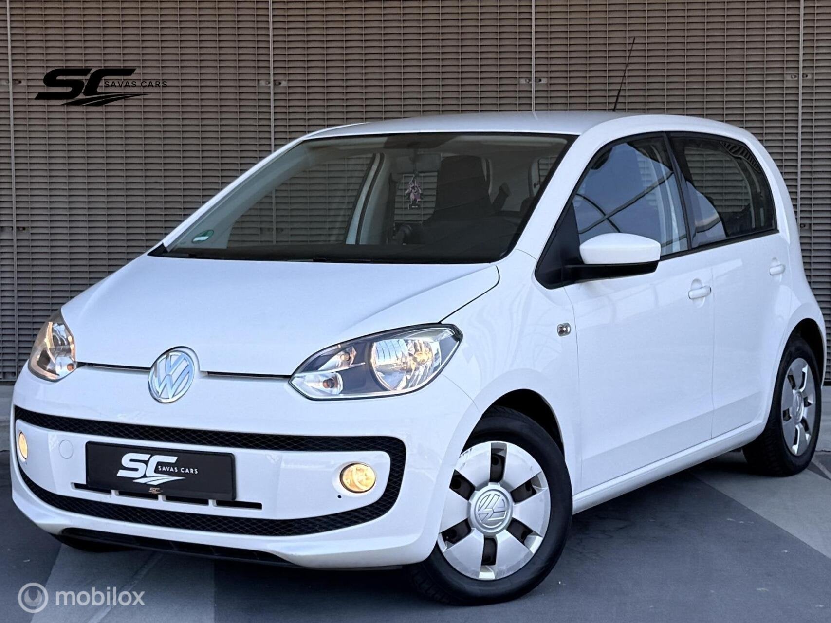 Volkswagen Up! 1.0 high up! BlueMotion| Stoelverw | Navi, Voorwielaandrijving, Euro 5, Stof, Gebruikt