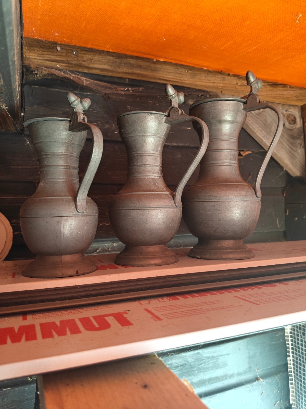 Set van 3 antieke tinnen eikeltjeskannen, Ophalen