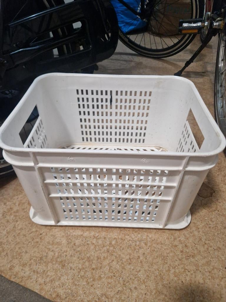 Fietskrat kleur wit, Ophalen, Gebruikt, Fietskrat