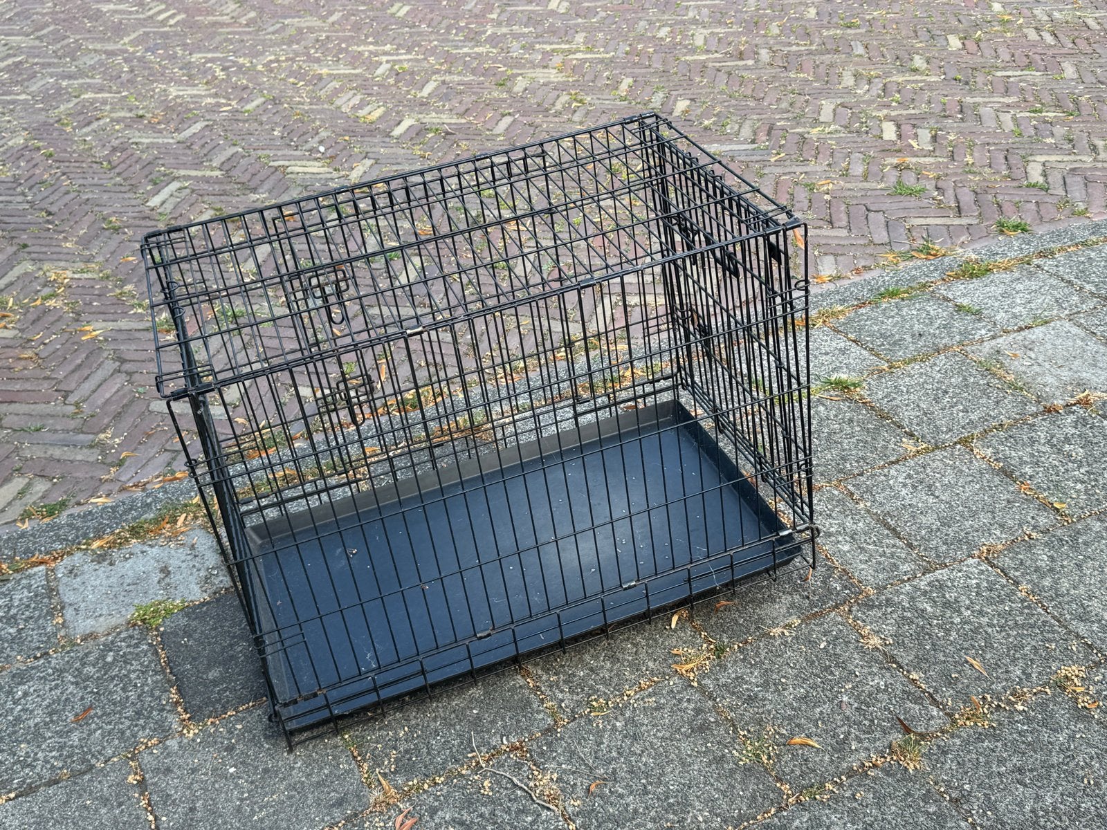 Honden bench (voor jonge honden of katten), Ophalen, Zo goed als nieuw