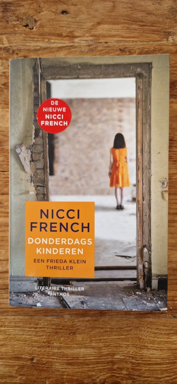 Nicci French - Donderdags Kinderen (Frieda Klein Thriller), Ophalen of Verzenden, Zo goed als nieuw, Nicci French, Europa overig