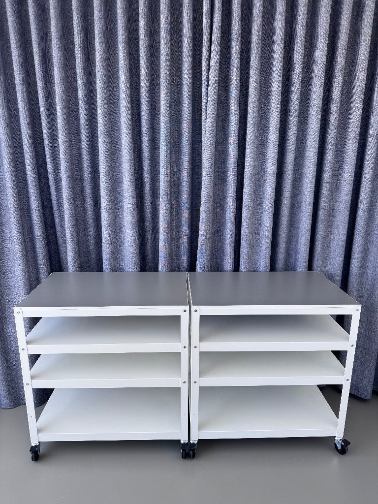 2x IKEA BROR roltafel op wielen – wit – zeer nette staat, Huis en Inrichting, Kasten | Stellingkasten, Ophalen, Gebruikt