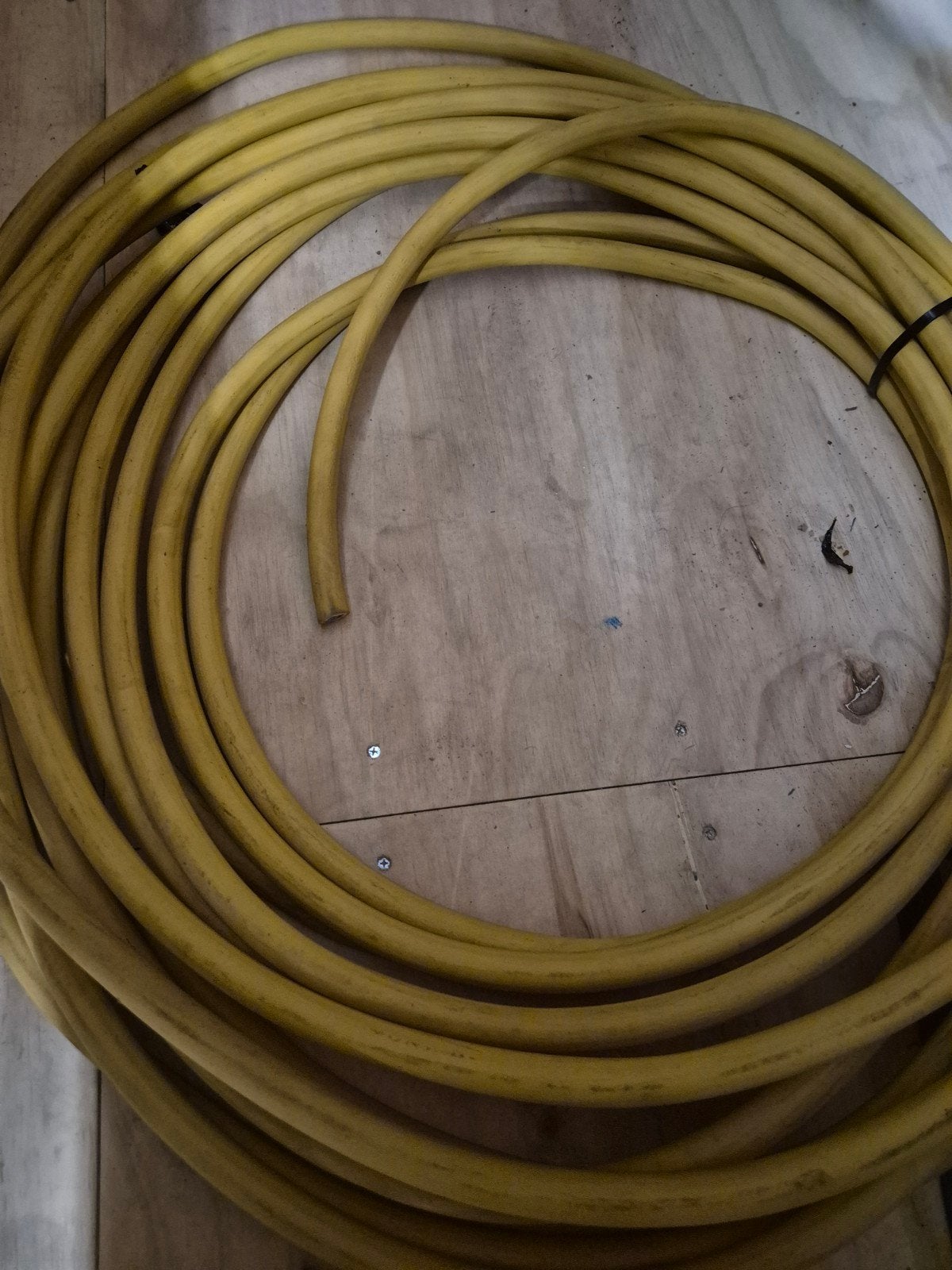 Krachtstroom kabel 5x6G 25M inclusief stekkers, Ophalen, Overige materialen, 6 meter of meer, Overige typen