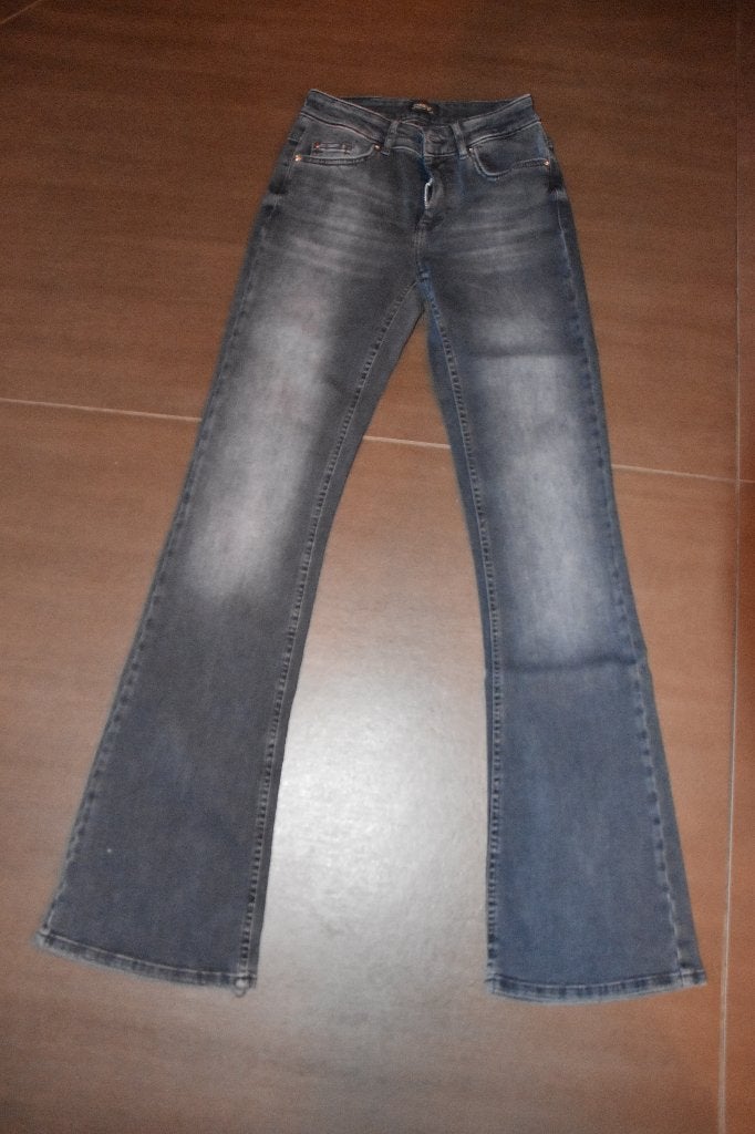 Donkerblauwe flared jeans van Only, Kleding | Dames, Spijkerbroeken en Jeans, Blauw, Ophalen of Verzenden, ONLY, W27 (confectie 34) of kleiner