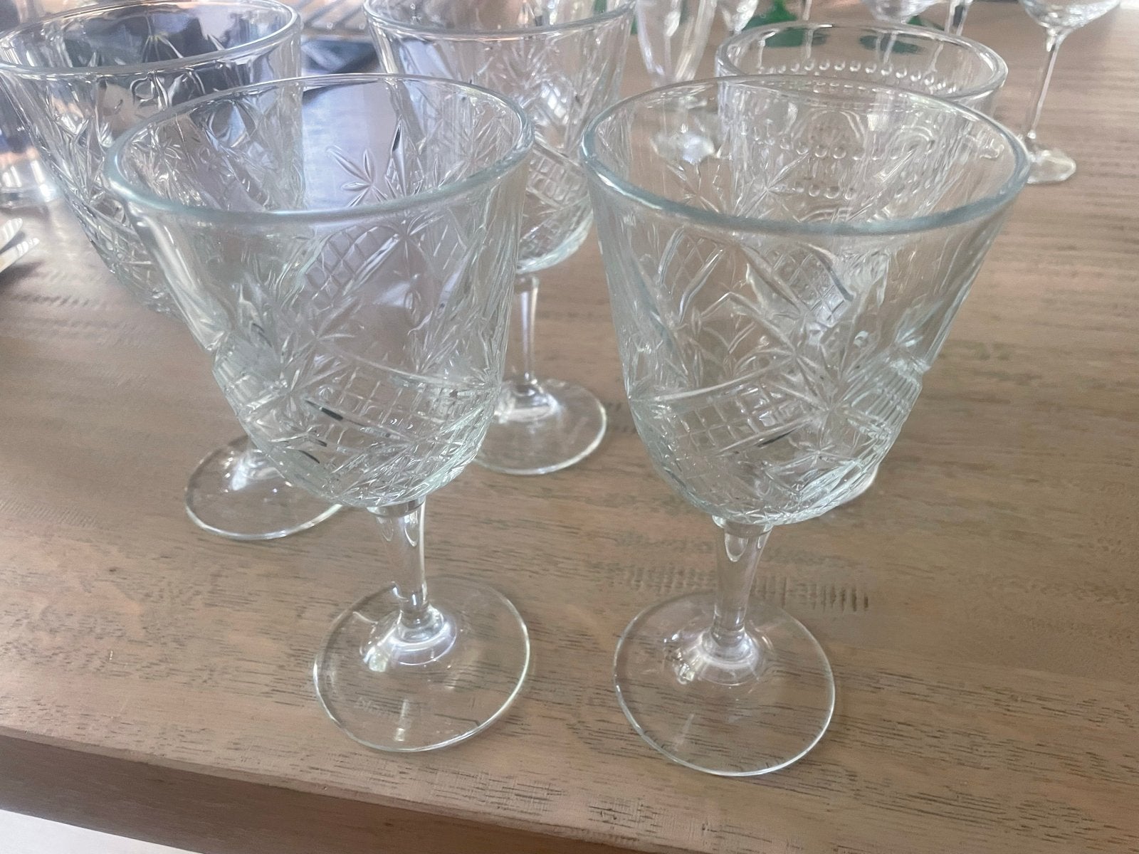 Set van 4 waterglazen, Ophalen