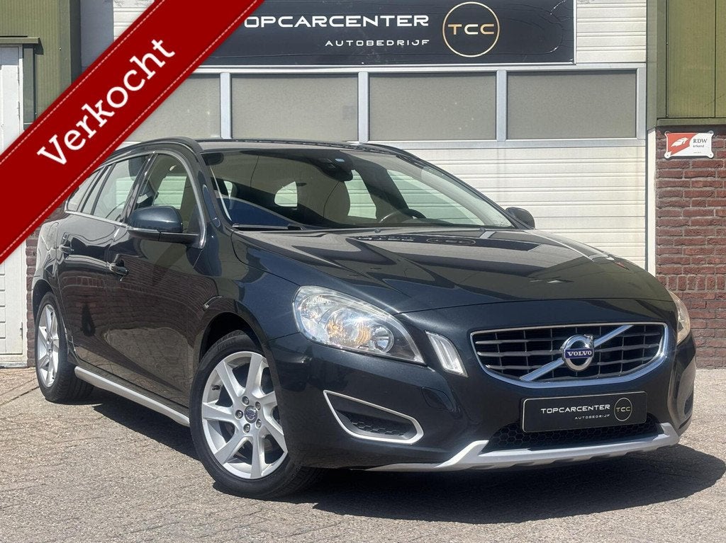Volvo V60 1.6 T4 Momentum/AIRCO/TREKH/PARKS/NAVI/APK/NAP, Auto's, Volvo, Bedrijf, V60, ABS, Airbags, Airconditioning, Alarm, Automatische klimaatregeling