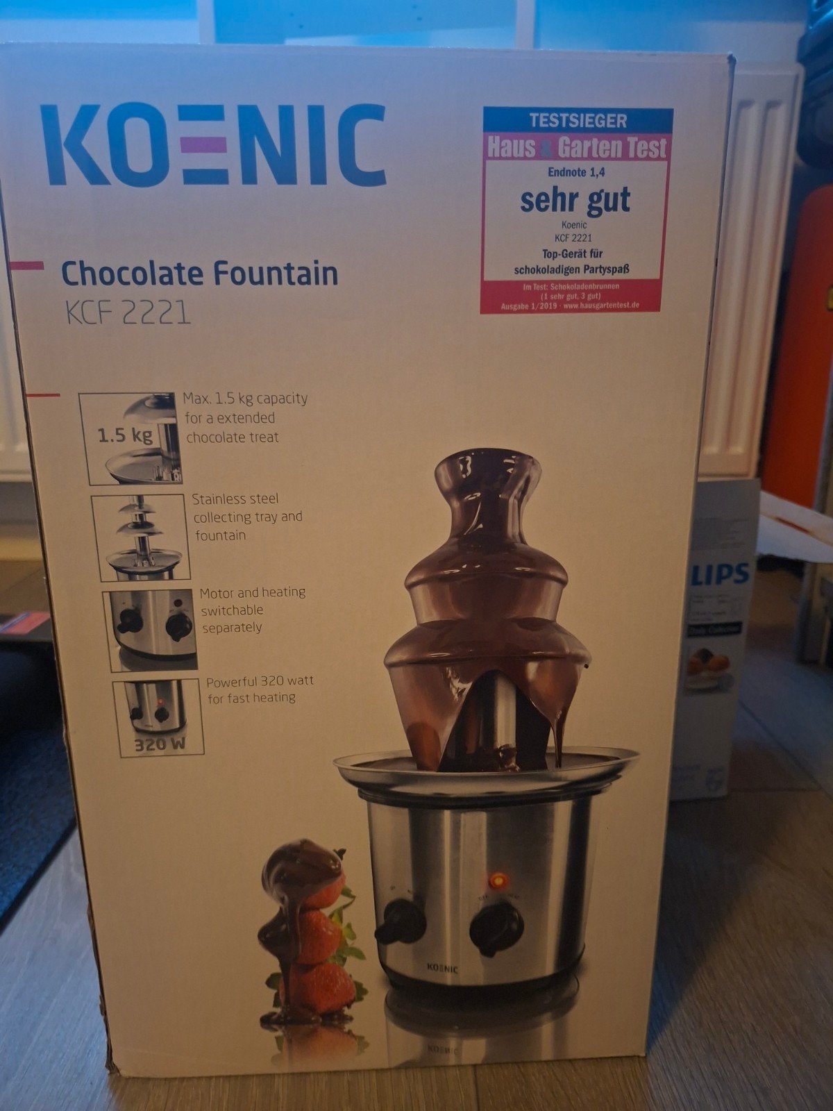 Chocolade fontijn Koenic, 4 liter of meer, Ophalen, Zo goed als nieuw, 3 snelheden of meer