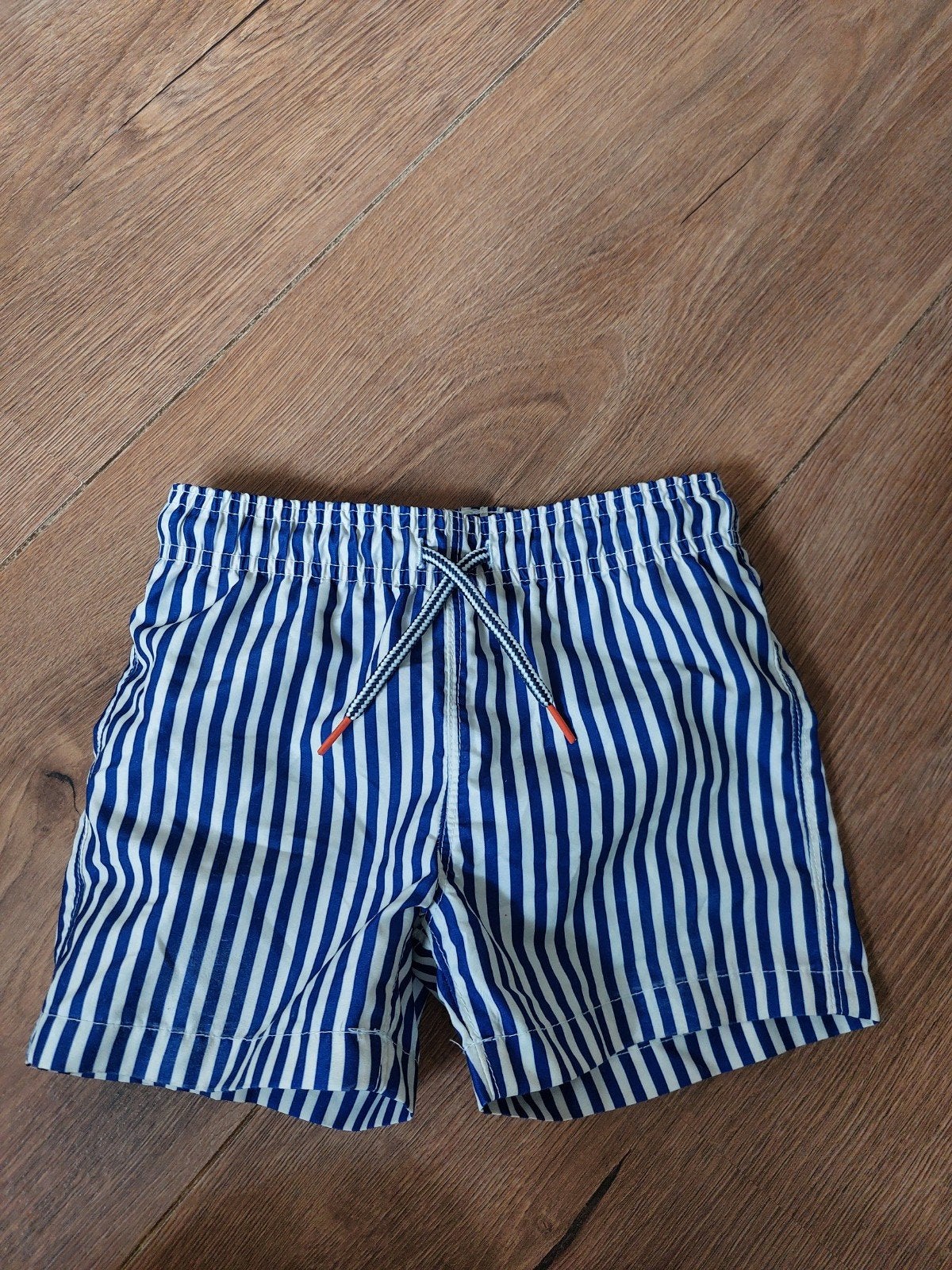 Hema Zwemshort maat 98-104 in nieuwstaat, Maat 98, Ophalen of Verzenden, Zo goed als nieuw, Hema