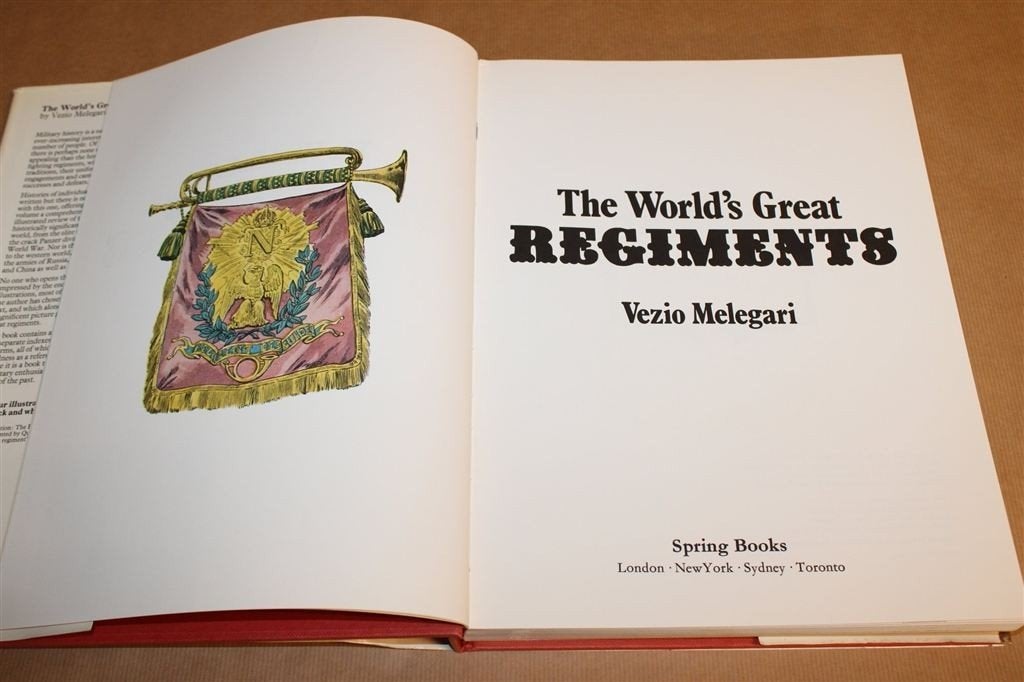 Werelds Grootste Regimenten — Uniformen & Geschiedenis [EN], Ophalen of Verzenden, Tweede Wereldoorlog, Gelezen, Overige onderwerpen