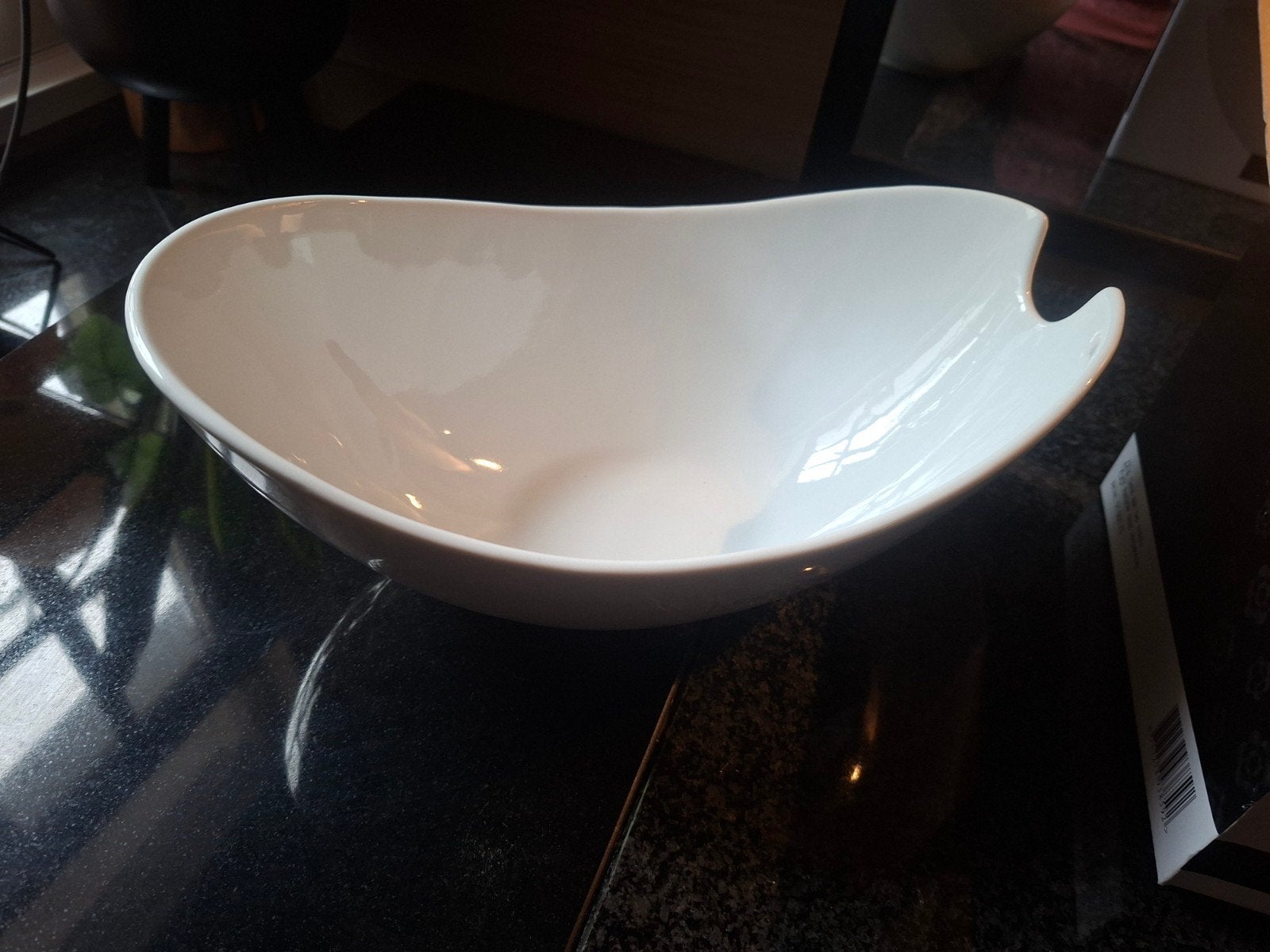 VOS Home & Garden Saladeschaal Gondola - Nieuw in doos, Porselein of Keramiek, Schaal, Nieuw, Ophalen of Verzenden
