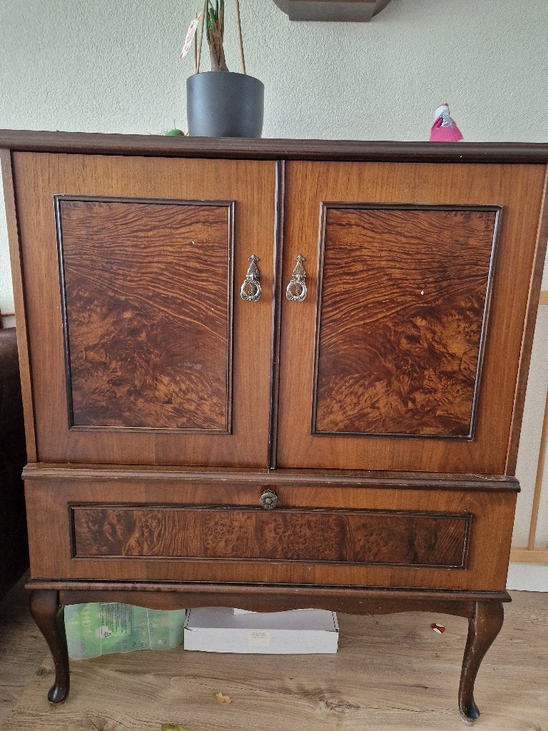 Oude houten kast, Huis en Inrichting, Kasten | Overige, Ophalen, Gebruikt