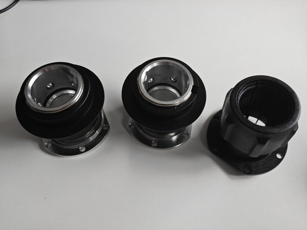 Fanatec quick release adapters metal en plastic, Computers en Software, Joysticks, Zo goed als nieuw, Ophalen of Verzenden