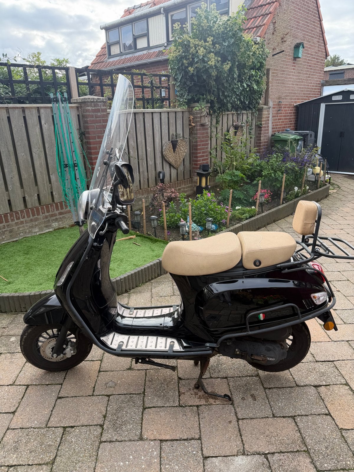 Senzo scooter - start en rijdt, met gebreken, Ophalen, Gebruikt, Overige merken