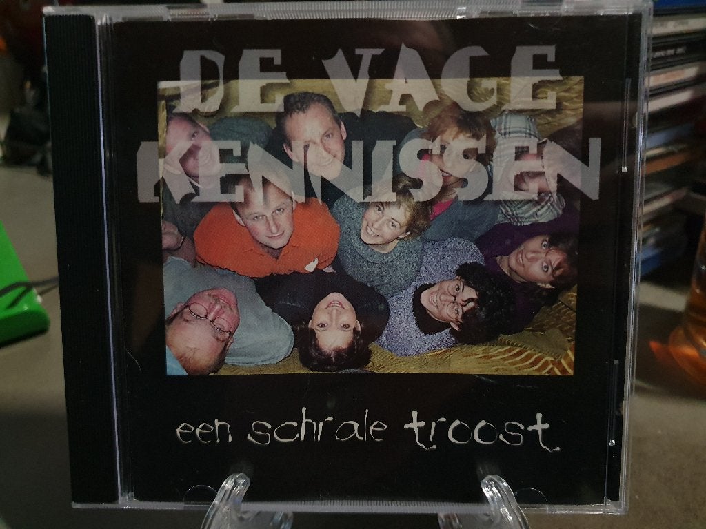 De vage kennissen een schrale troost CD, Ophalen, Zo goed als nieuw, Levenslied of Smartlap