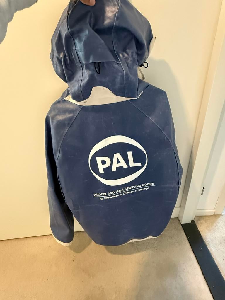 PAL sporting goods jack, Ophalen of Verzenden, Zo goed als nieuw, Maat 48/50 (M), Blauw