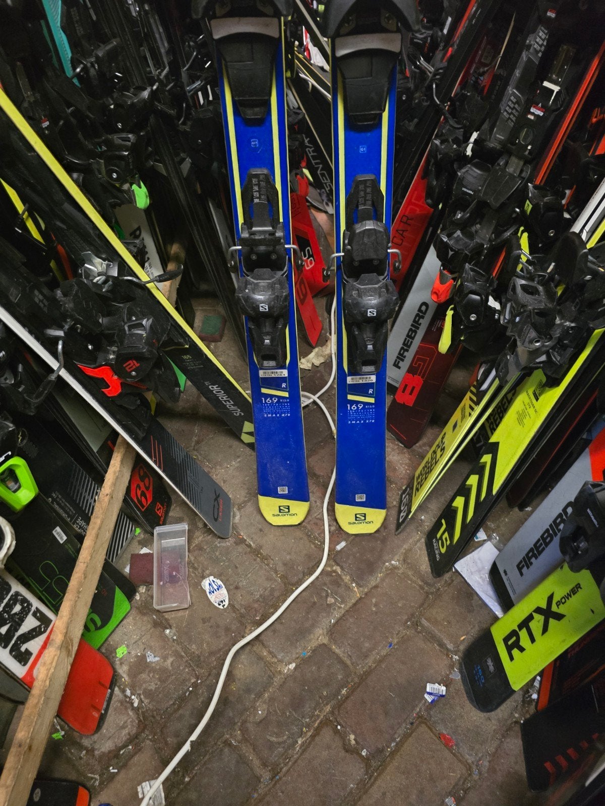 169cm SALOMON SMAX X7 ALL ROUND CARVE SKIS, 160 tot 180 cm, Gebruikt, Carve, Skiën