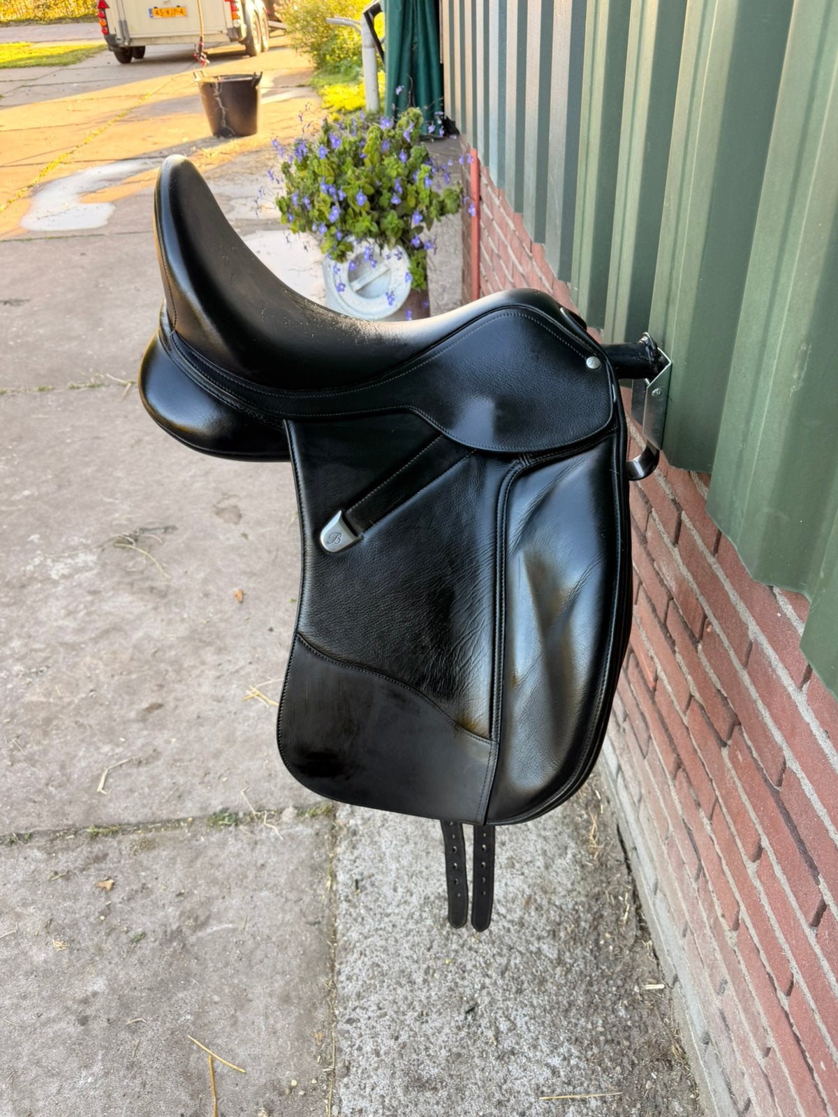 Bates Dressuurzadel Wide – 17,5 inch – zo goed als nieuw, Ophalen of Verzenden, Zo goed als nieuw, Dressuur