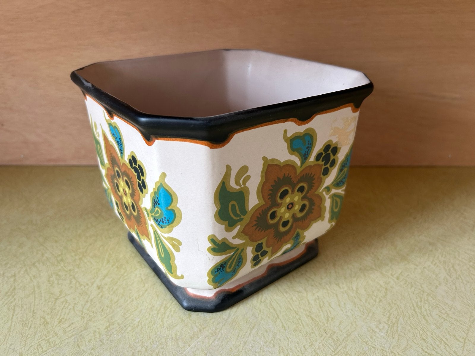 Vintage Modica Gouda Holland bloempot met bloemmotief, Antiek en Kunst, Antiek | Keramiek en Aardewerk, Ophalen