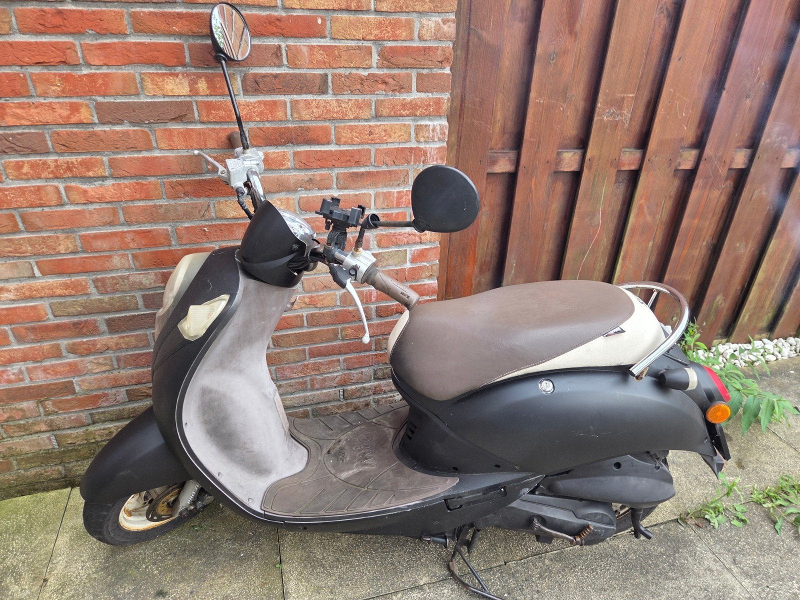 Scooter tot 50 km, Fietsen en Brommers, Snorfietsen en Snorscooters, Ophalen of Verzenden, Benzine, Overige merken